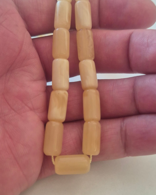 NaturAmber Baltık Sütlü Kehribar Tesbih — 13,5×7,5 mm Fıçı Kesim · 33 Tane · Sistemli