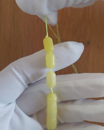 Beyaz Sütlü Kaya Damla Kehribar Tesbih — 12×7 mm Fıçı Kesim · 33 Tane - Rusya kehribarı