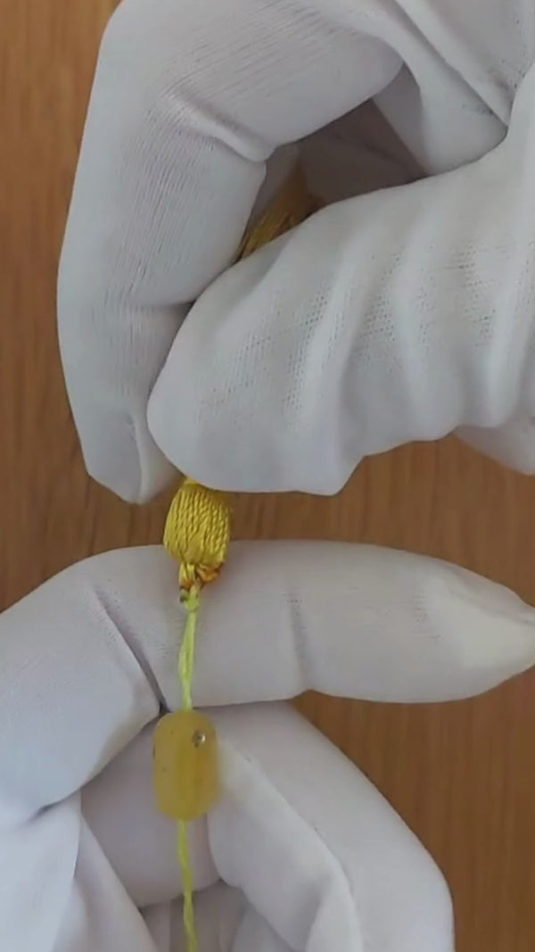 Yarı Şeffaf Sütlü Kehribar Tesbih — 13.5×8 mm Fıçı Kesim · 33 Tane · Sistem + İp Püsküllü