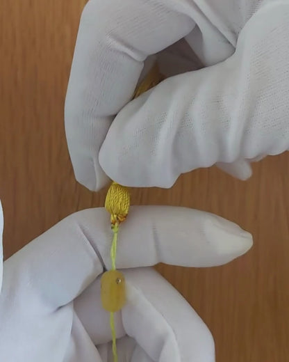 Yarı Şeffaf Sütlü Kaya Damla Kehribar Tesbih — 13,5×8 mm Fıçı Kesim · 33 Tane · Sistem + İp Püskül - Rusya kehribarı